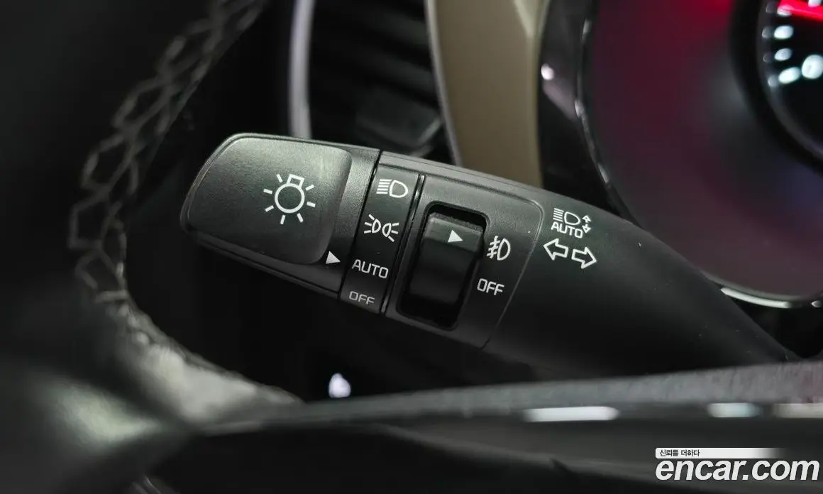 Kia Seltos 2019 1.6 автомат (гидро), фото 18 Kia Seltos 2019 1.6 автомат (гидро), фото 18