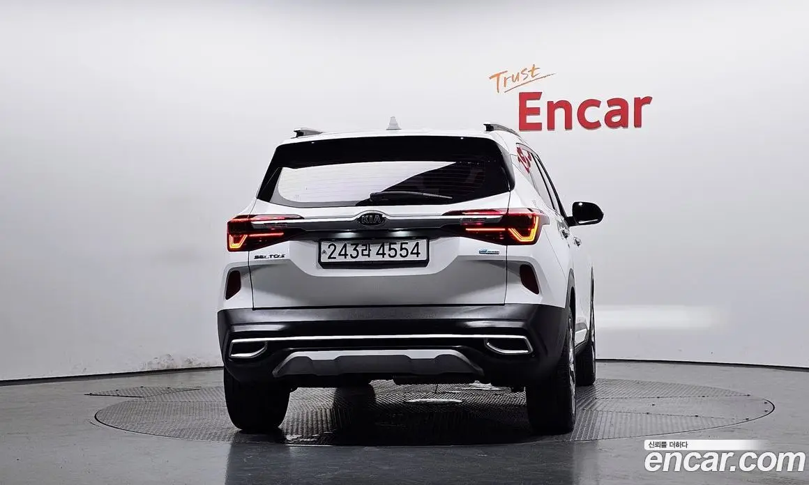 Kia Seltos 2019 1.6 автомат (гидро), фото 3 Kia Seltos 2019 1.6 автомат (гидро), фото 3