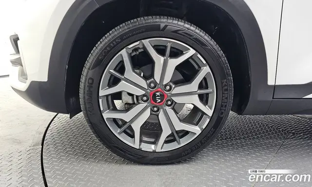 Kia Seltos 2019 1.6 автомат (гидро), миниатюра 4 Kia Seltos 2019 1.6 автомат (гидро), миниатюра 4