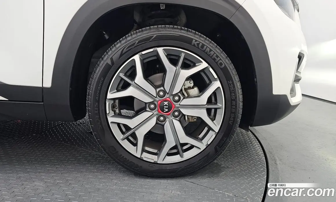 Kia Seltos 2019 1.6 автомат (гидро), фото 6 Kia Seltos 2019 1.6 автомат (гидро), фото 6