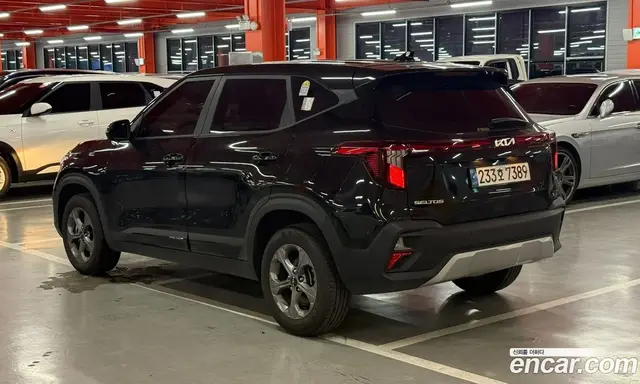 Kia Seltos 2024 2.0 автомат (гидро), миниатюра 3 Kia Seltos 2024 2.0 автомат (гидро), миниатюра 3