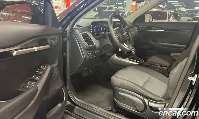 Kia Seltos 2024 2.0 автомат (гидро), миниатюра 5 Kia Seltos 2024 2.0 автомат (гидро), миниатюра 5