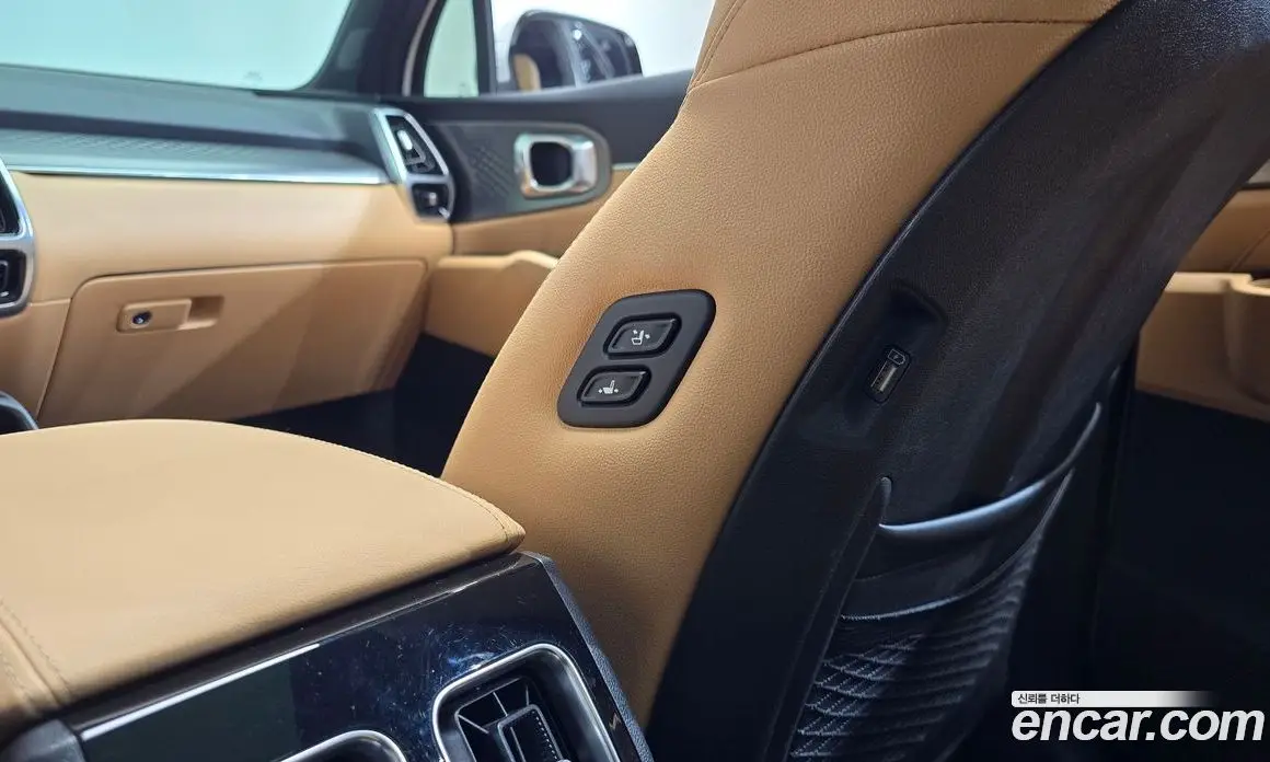 Kia Sorento 2021 2.5 автомат (гидро), фото 25 Kia Sorento 2021 2.5 автомат (гидро), фото 25