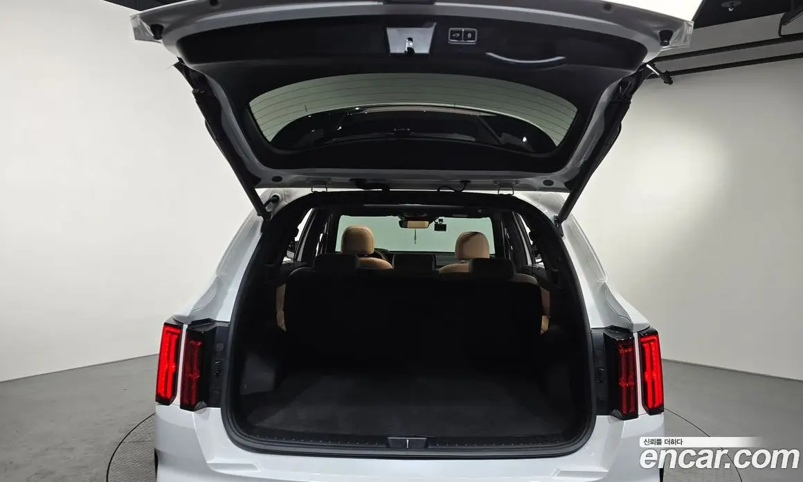 Kia Sorento 2021 2.5 автомат (гидро), фото 26 Kia Sorento 2021 2.5 автомат (гидро), фото 26
