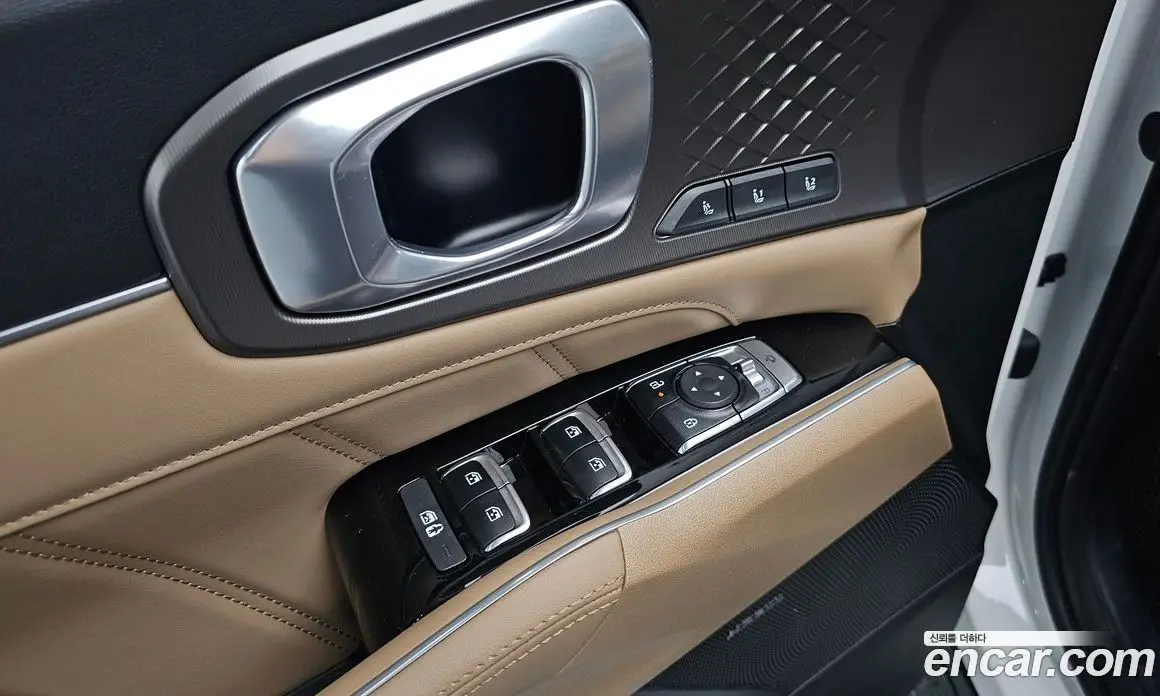 Kia Sorento 2024 1.6 автомат (гидро), фото 24 Kia Sorento 2024 1.6 автомат (гидро), фото 24