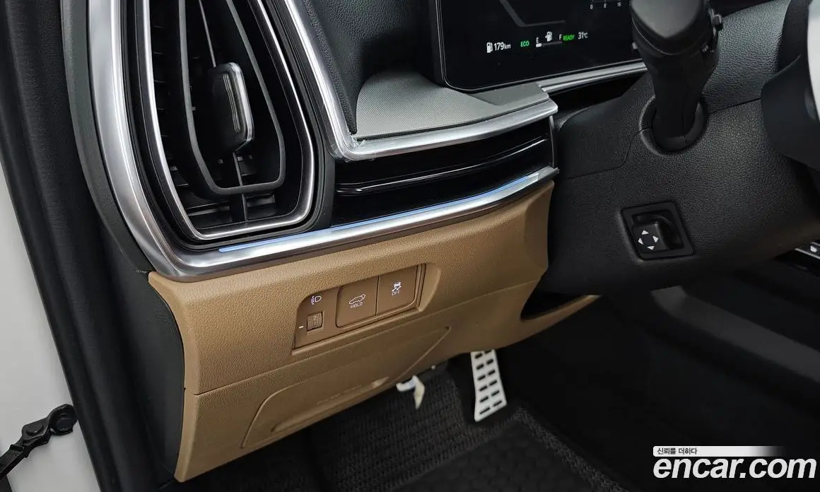 Kia Sorento 2024 1.6 автомат (гидро), фото 28 Kia Sorento 2024 1.6 автомат (гидро), фото 28