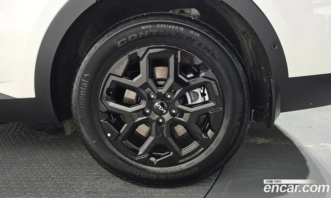 Kia Sorento 2024 1.6 автомат (гидро), фото 7 Kia Sorento 2024 1.6 автомат (гидро), фото 7