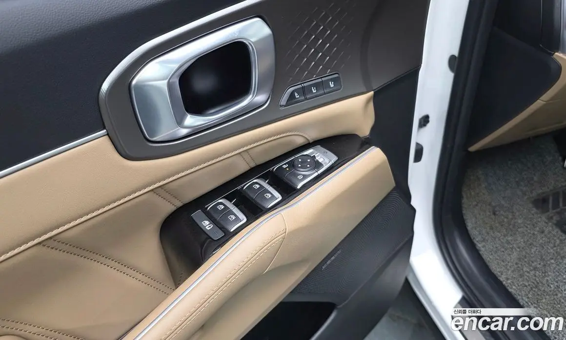 Kia Sorento 2024 1.6 автомат (гидро), фото 35 Kia Sorento 2024 1.6 автомат (гидро), фото 35