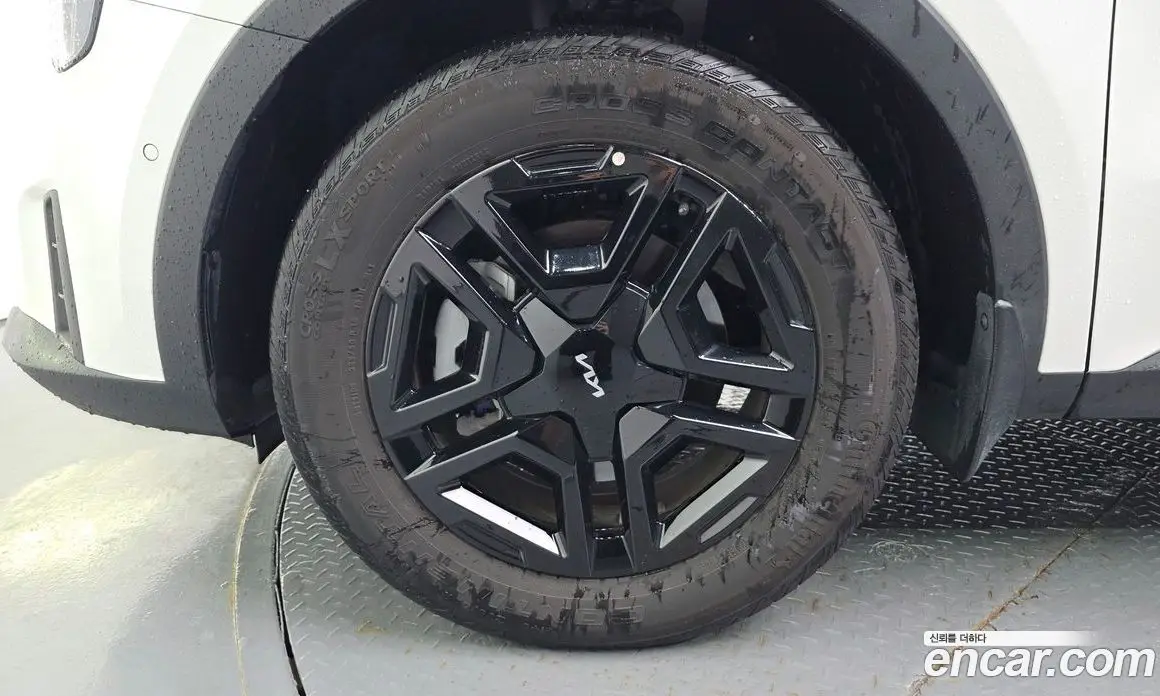 Kia Sorento 2024 1.6 автомат (гидро), фото 5 Kia Sorento 2024 1.6 автомат (гидро), фото 5