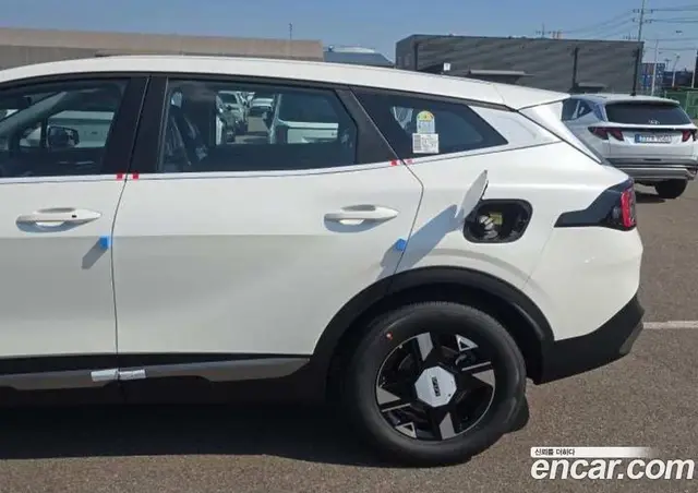 Kia Sportage 2026 1.6 автомат (гидро), миниатюра 9 Kia Sportage 2026 1.6 автомат (гидро), миниатюра 9