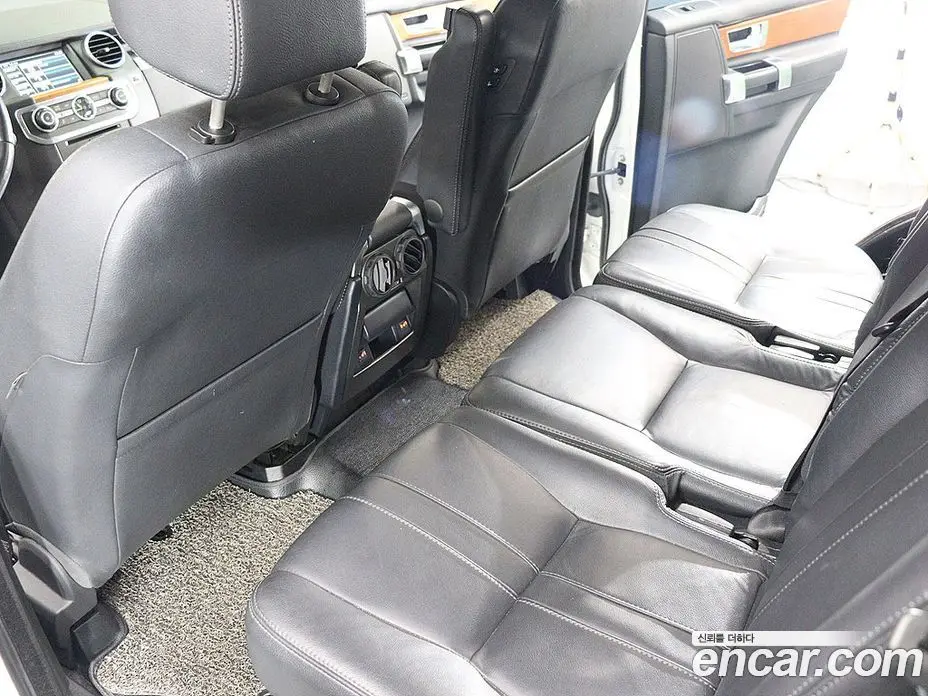 Land Rover Discovery 2014 3.0 автомат (гидро), фото 15 Land Rover Discovery 2014 3.0 автомат (гидро), фото 15