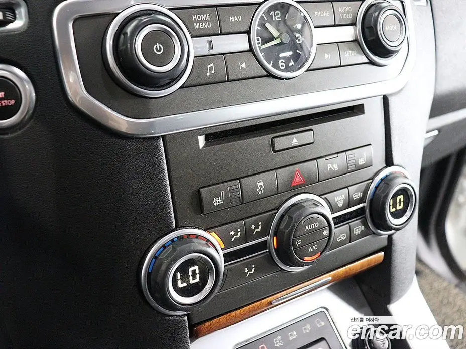 Land Rover Discovery 2014 3.0 автомат (гидро), фото 7 Land Rover Discovery 2014 3.0 автомат (гидро), фото 7