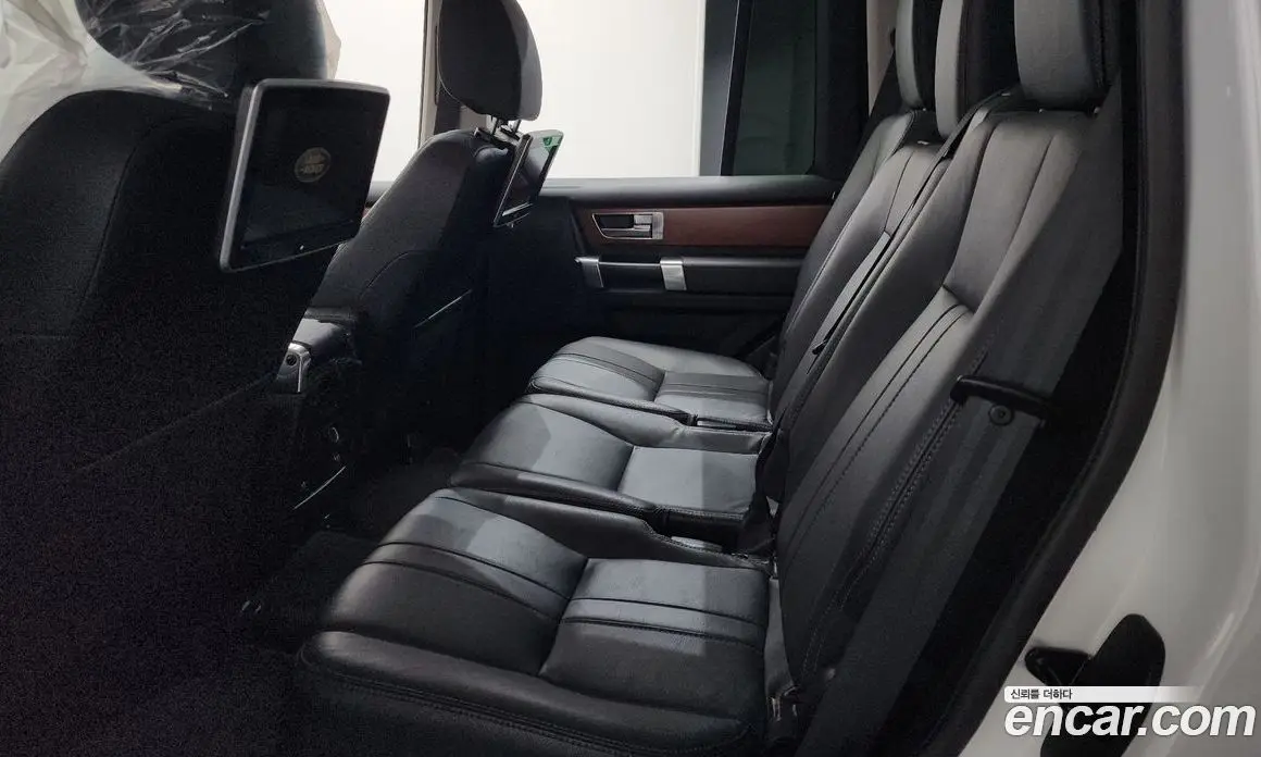 Land Rover Discovery 2015 3.0 автомат (гидро), фото 11 Land Rover Discovery 2015 3.0 автомат (гидро), фото 11