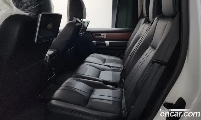 Land Rover Discovery 2015 3.0 автомат (гидро), миниатюра 11 Land Rover Discovery 2015 3.0 автомат (гидро), миниатюра 11