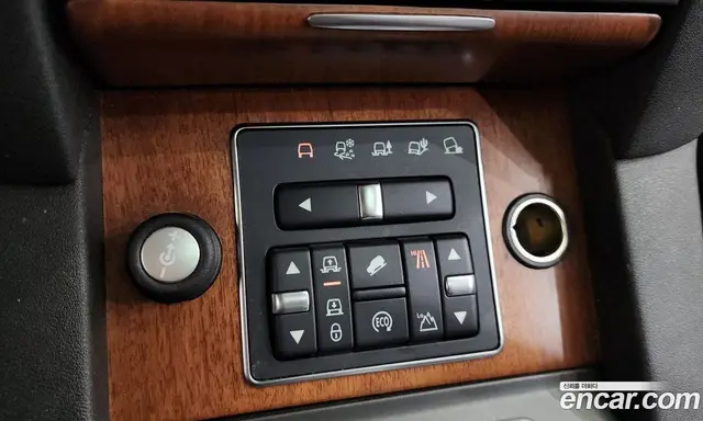 Land Rover Discovery 2015 3.0 автомат (гидро), миниатюра 12