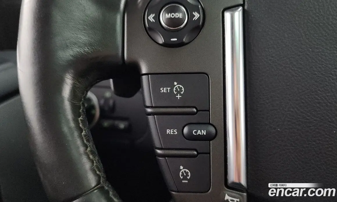 Land Rover Discovery 2015 3.0 автомат (гидро), фото 16 Land Rover Discovery 2015 3.0 автомат (гидро), фото 16