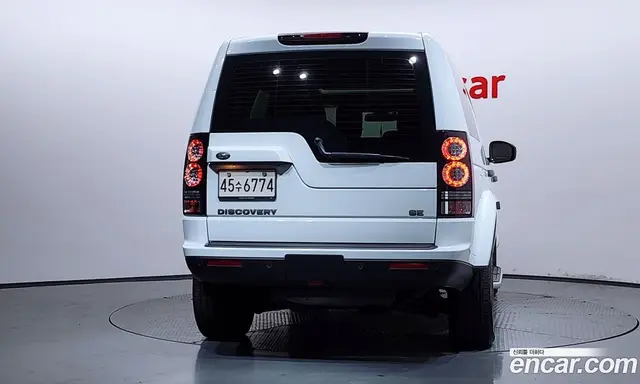 Land Rover Discovery 2015 3.0 автомат (гидро), миниатюра 4 Land Rover Discovery 2015 3.0 автомат (гидро), миниатюра 4