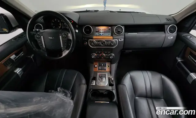 Land Rover Discovery 2015 3.0 автомат (гидро), миниатюра 7 Land Rover Discovery 2015 3.0 автомат (гидро), миниатюра 7