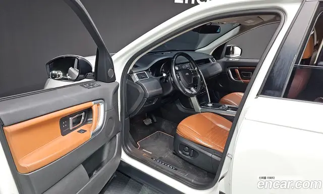 Land Rover Discovery Sport 2016 2.0 автомат (гидро), миниатюра 10