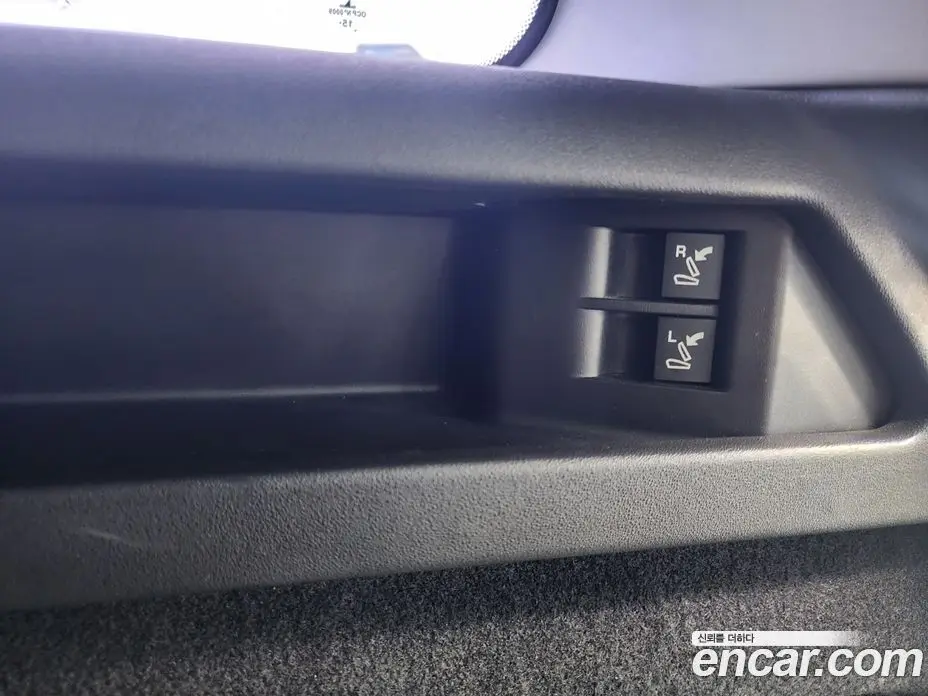 Land Rover Discovery Sport 2016 2.0 автомат (гидро), фото 17 Land Rover Discovery Sport 2016 2.0 автомат (гидро), фото 17