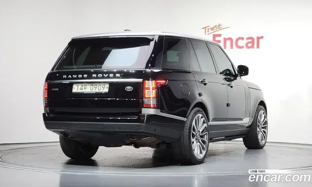 Land Rover Range Rover 2015 5.0 автомат (гидро), миниатюра 2 Land Rover Range Rover 2015 5.0 автомат (гидро), миниатюра 2