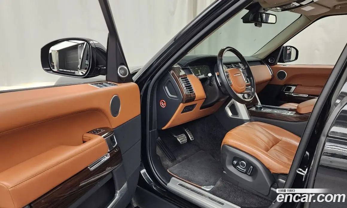 Land Rover Range Rover 2015 5.0 автомат (гидро), фото 13 Land Rover Range Rover 2015 5.0 автомат (гидро), фото 13