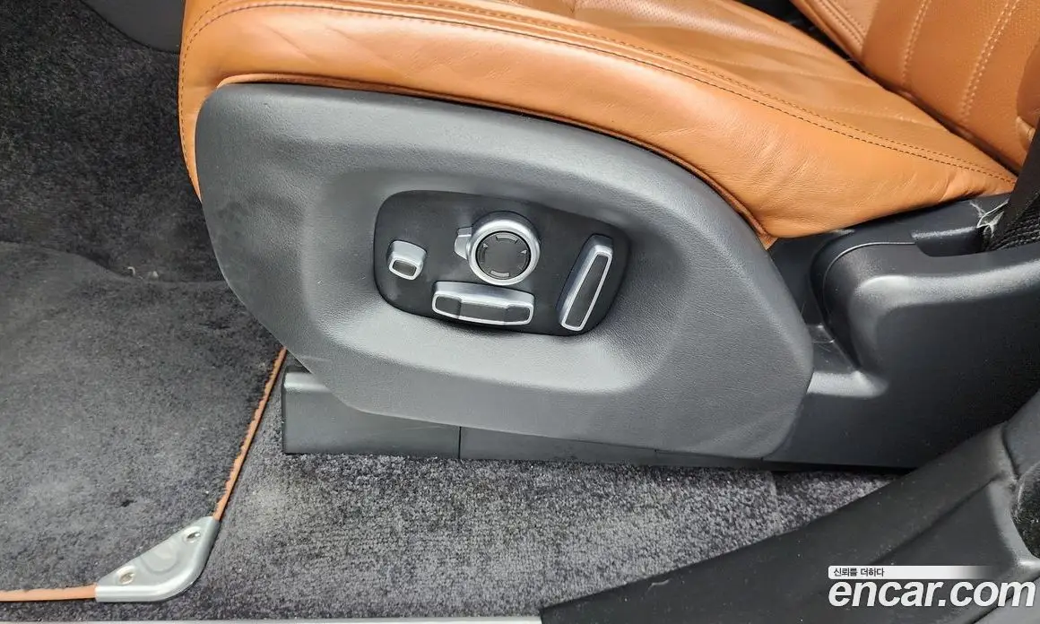 Land Rover Range Rover 2015 5.0 автомат (гидро), фото 34 Land Rover Range Rover 2015 5.0 автомат (гидро), фото 34