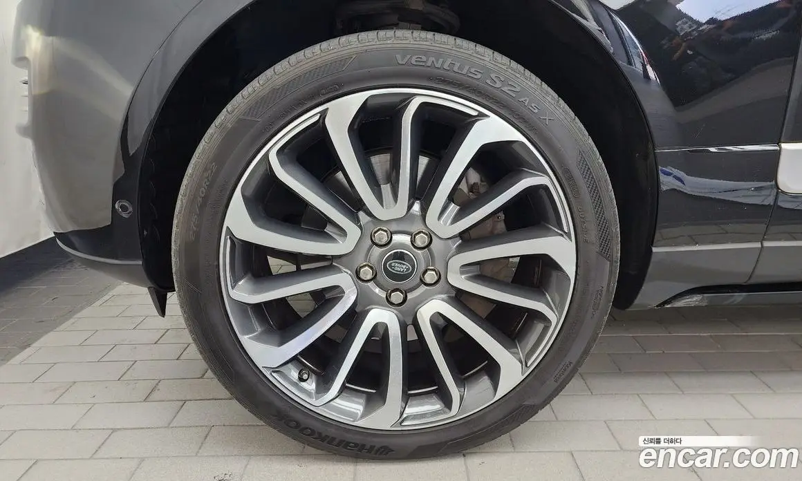Land Rover Range Rover 2015 5.0 автомат (гидро), фото 5 Land Rover Range Rover 2015 5.0 автомат (гидро), фото 5