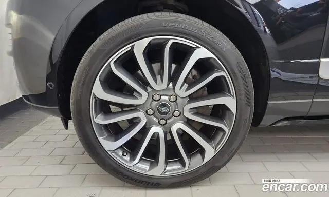 Land Rover Range Rover 2015 5.0 автомат (гидро), миниатюра 5 Land Rover Range Rover 2015 5.0 автомат (гидро), миниатюра 5