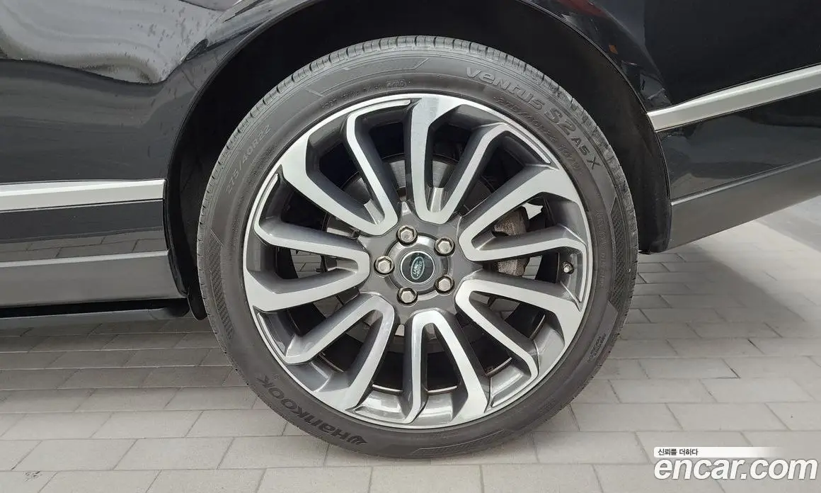 Land Rover Range Rover 2015 5.0 автомат (гидро), фото 7 Land Rover Range Rover 2015 5.0 автомат (гидро), фото 7