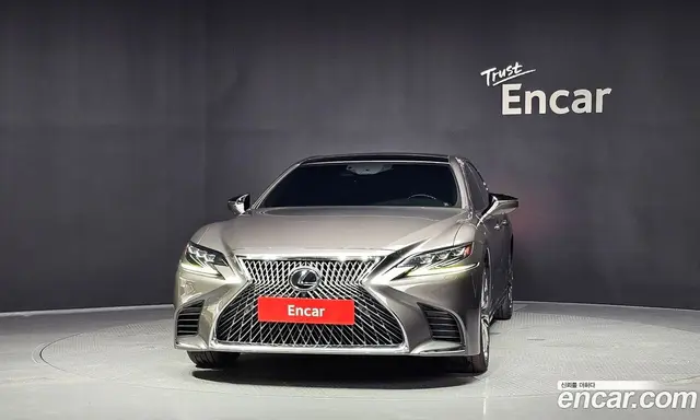 Lexus LS 2019 3.4 автомат (гидро), миниатюра 3 Lexus LS 2019 3.4 автомат (гидро), миниатюра 3
