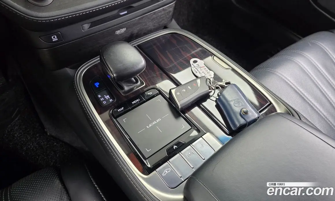Lexus LS 2019 3.4 автомат (гидро), фото 9 Lexus LS 2019 3.4 автомат (гидро), фото 9
