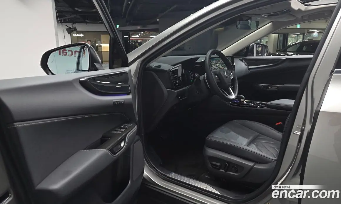 Lexus NX 2024 2.5 автомат (гидро), фото 12 Lexus NX 2024 2.5 автомат (гидро), фото 12