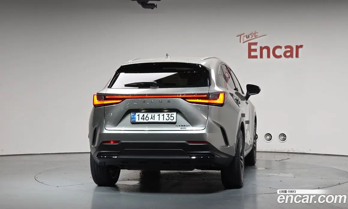 Lexus NX 2024 2.5 автомат (гидро), фото 3 Lexus NX 2024 2.5 автомат (гидро), фото 3