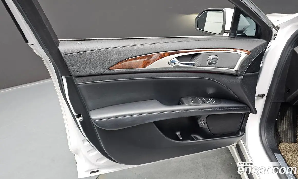 Lincoln MKZ 2019 2.0 автомат (гидро), фото 14 Lincoln MKZ 2019 2.0 автомат (гидро), фото 14