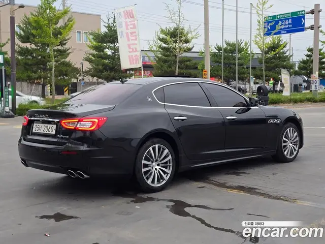 Maserati Quattroporte 2017 3.0 автомат (гидро), миниатюра 2 Maserati Quattroporte 2017 3.0 автомат (гидро), миниатюра 2