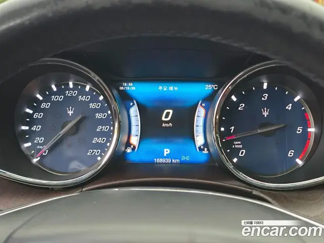 Maserati Quattroporte 2017 3.0 автомат (гидро), миниатюра 6 Maserati Quattroporte 2017 3.0 автомат (гидро), миниатюра 6