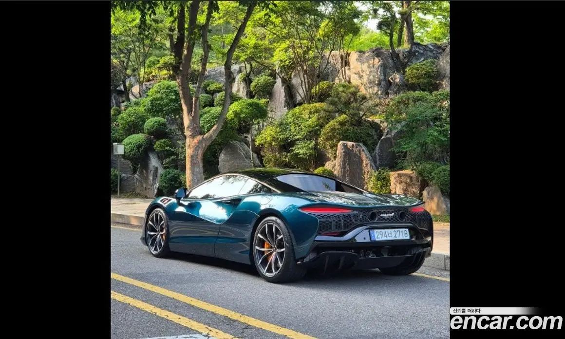 McLaren Artura 2023 3.0 автомат (гидро), фото 3 McLaren Artura 2023 3.0 автомат (гидро), фото 3
