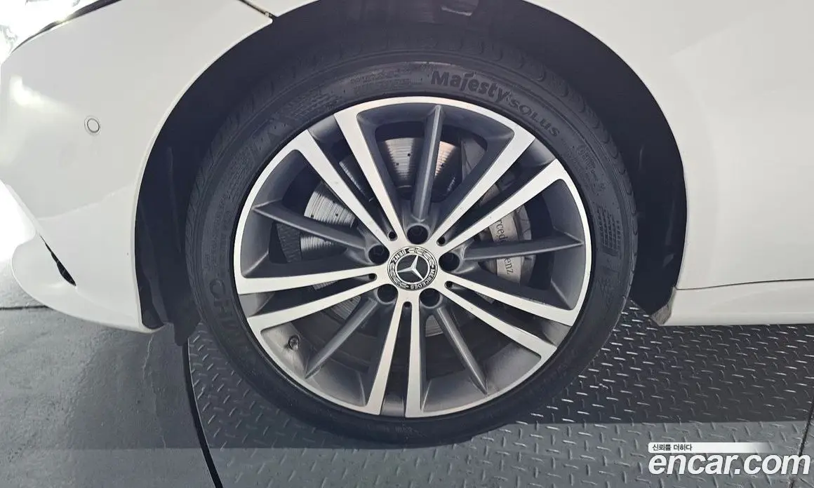 Mercedes-Benz CLS-Class 2019 2.9 автомат (гидро), фото 6