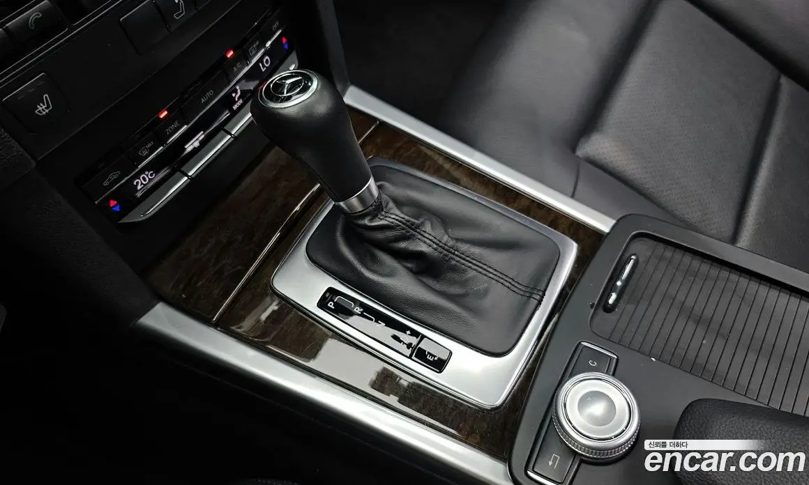 Mercedes-Benz E-Class 2011 1.8 автомат (гидро), фото 9
