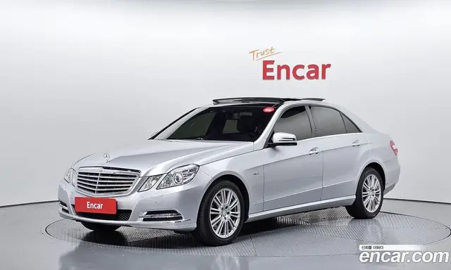Mercedes-Benz E-Class, 2012, 107 551 км