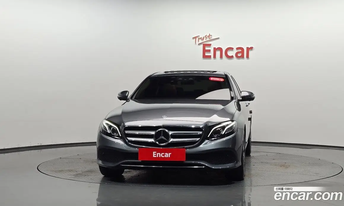 Mercedes-Benz E-Class 2020 2.0 автомат (гидро), фото 2 Mercedes-Benz E-Class 2020 2.0 автомат (гидро), фото 2