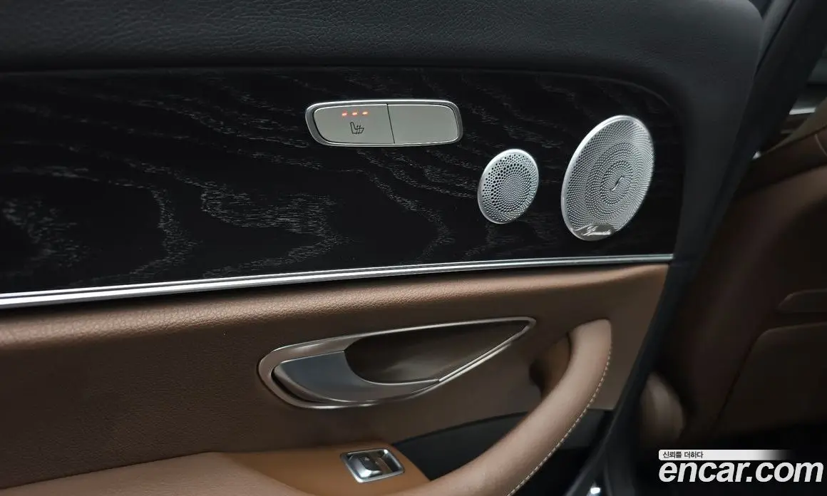 Mercedes-Benz E-Class 2020 2.0 автомат (гидро), фото 24 Mercedes-Benz E-Class 2020 2.0 автомат (гидро), фото 24