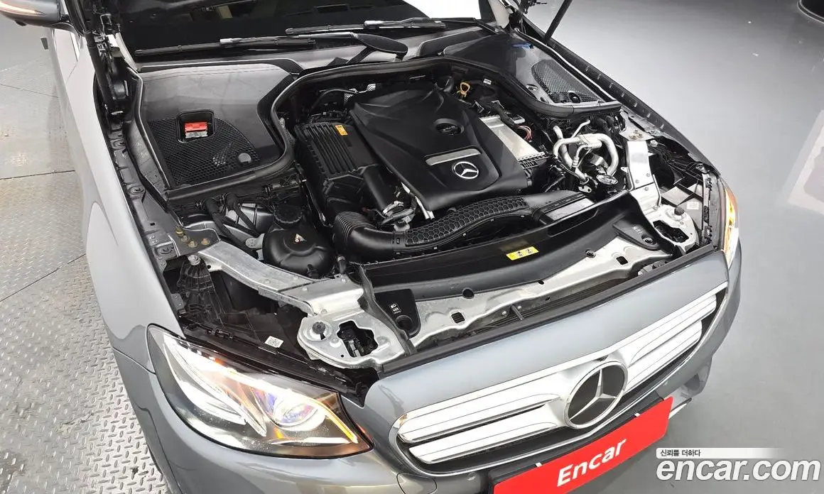 Mercedes-Benz E-Class 2020 2.0 автомат (гидро), фото 5 Mercedes-Benz E-Class 2020 2.0 автомат (гидро), фото 5