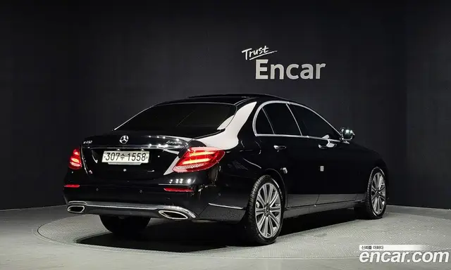 Mercedes-Benz E-Class 2020 3.0 автомат (гидро), миниатюра 2 Mercedes-Benz E-Class 2020 3.0 автомат (гидро), миниатюра 2