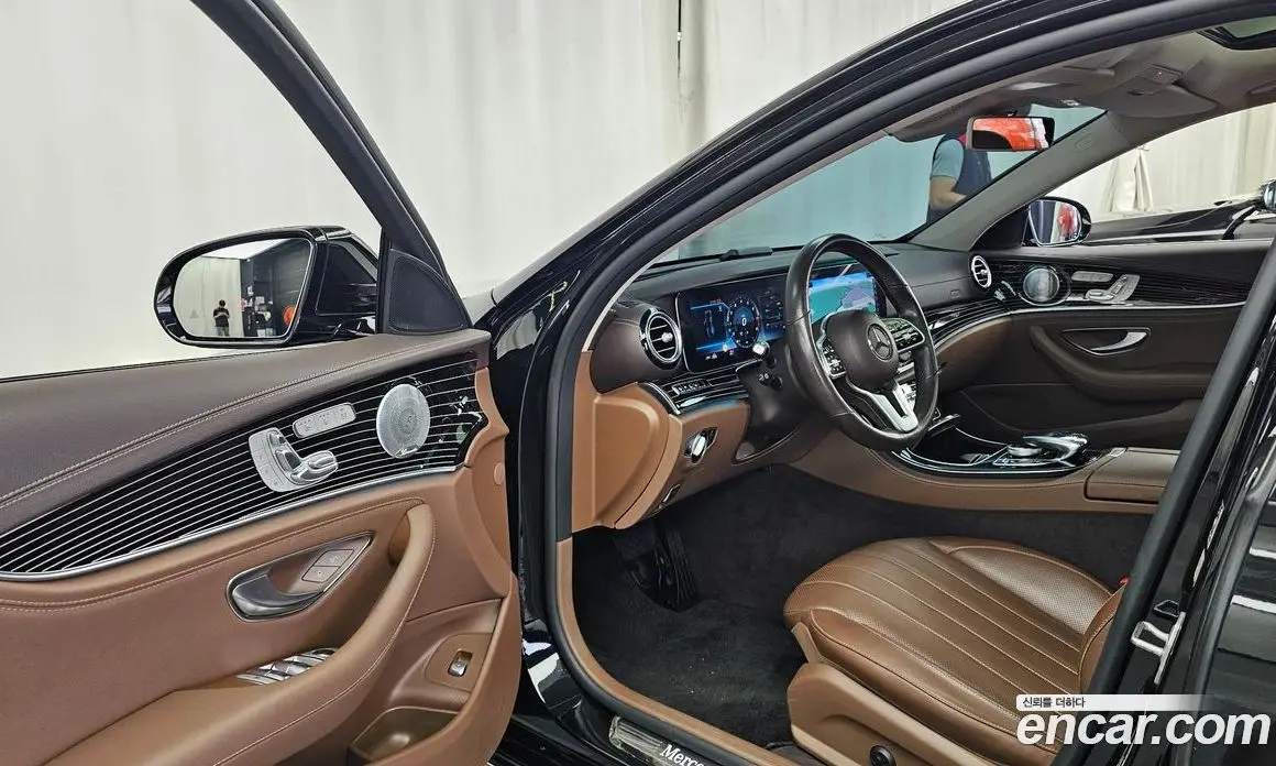 Mercedes-Benz E-Class 2020 3.0 автомат (гидро), фото 13 Mercedes-Benz E-Class 2020 3.0 автомат (гидро), фото 13