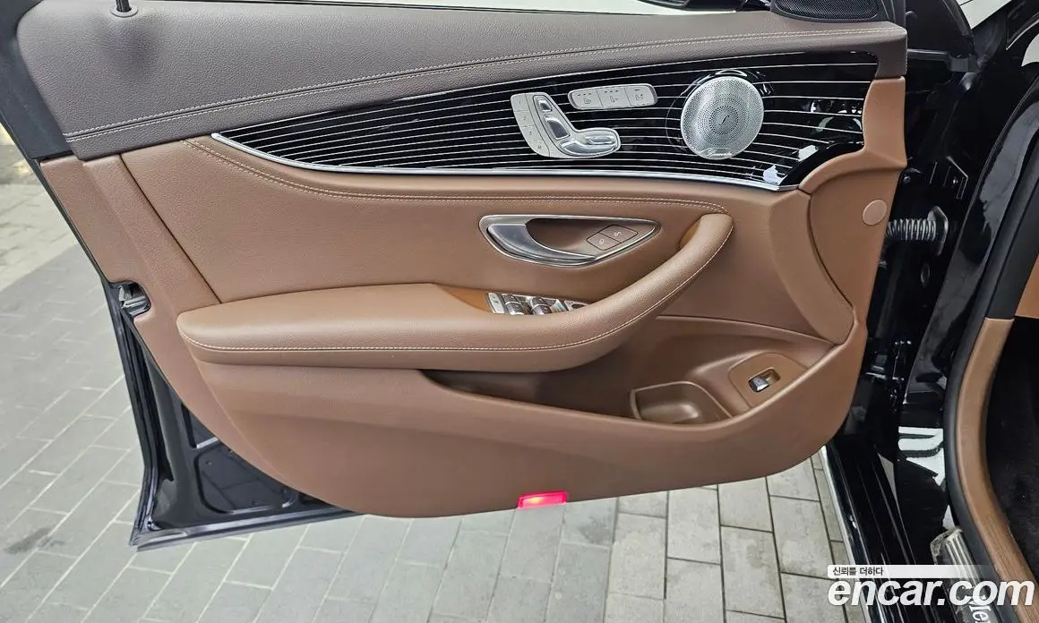 Mercedes-Benz E-Class 2020 3.0 автомат (гидро), фото 14 Mercedes-Benz E-Class 2020 3.0 автомат (гидро), фото 14