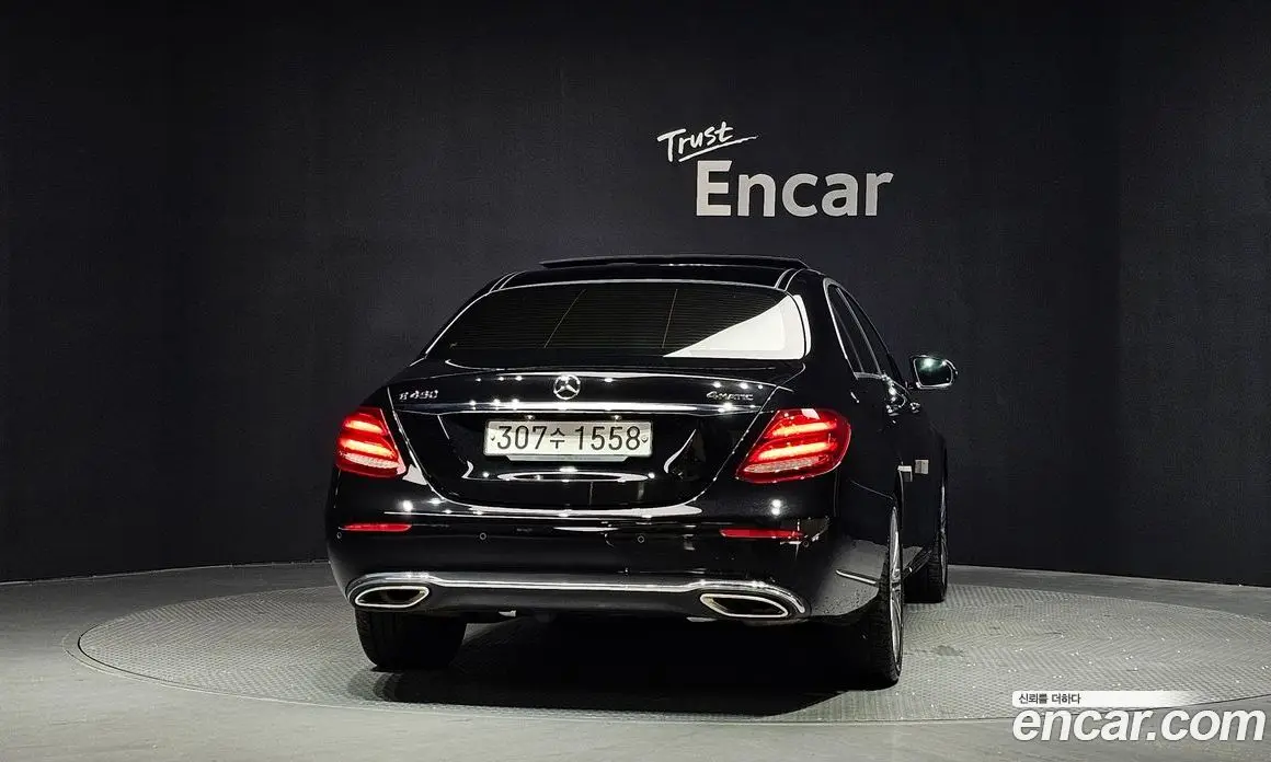 Mercedes-Benz E-Class 2020 3.0 автомат (гидро), фото 4 Mercedes-Benz E-Class 2020 3.0 автомат (гидро), фото 4