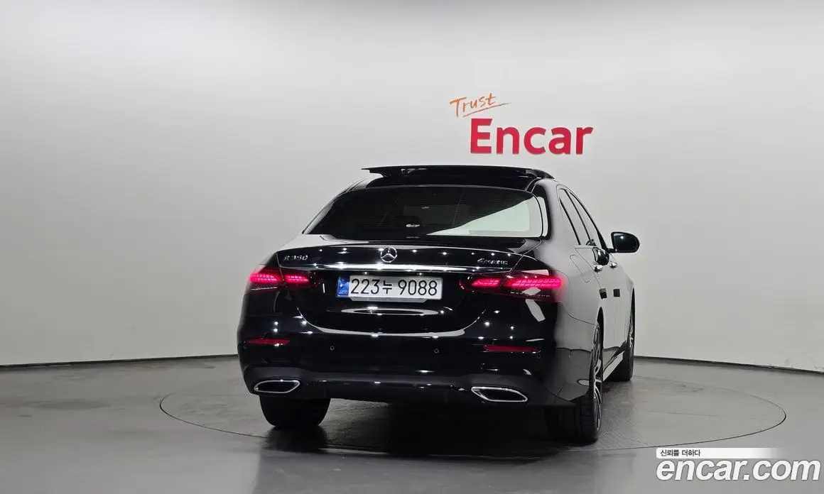 Mercedes-Benz E-Class 2022 2.0 автомат (гидро), фото 4 Mercedes-Benz E-Class 2022 2.0 автомат (гидро), фото 4