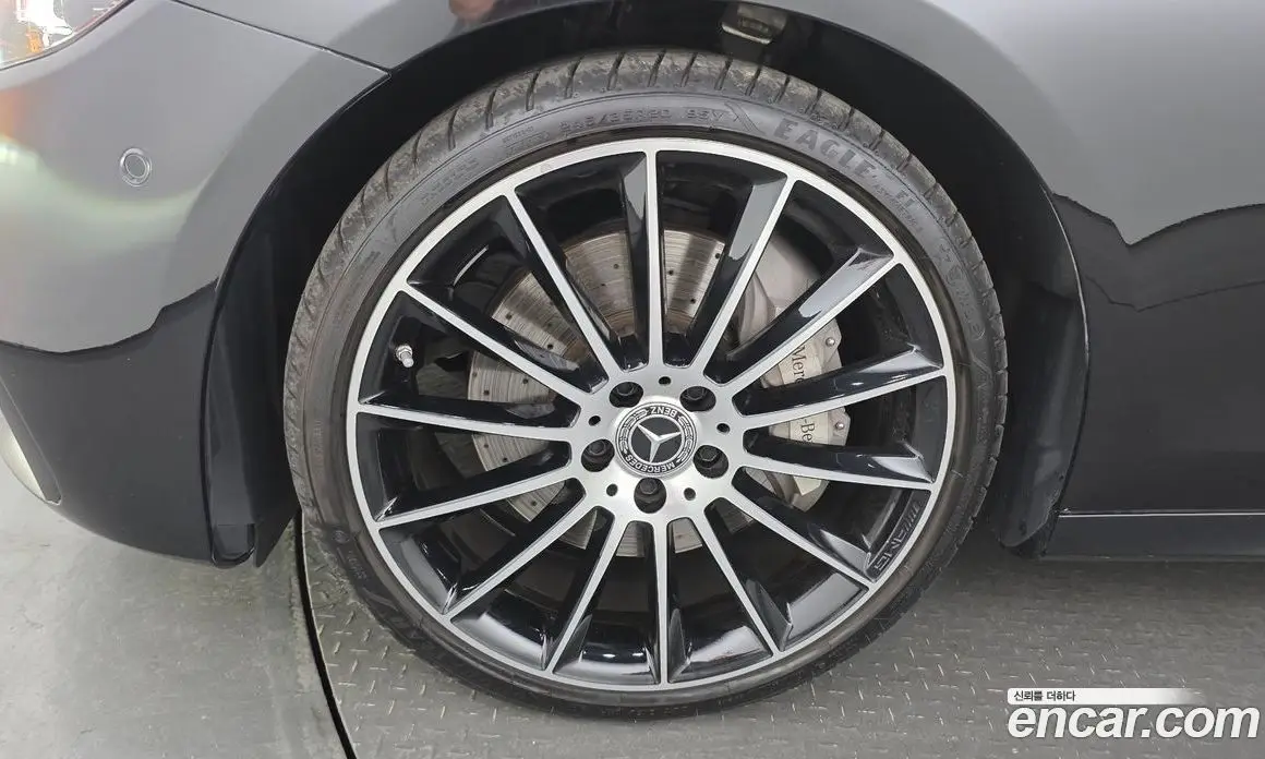 Mercedes-Benz E-Class 2022 2.0 автомат (гидро), фото 5 Mercedes-Benz E-Class 2022 2.0 автомат (гидро), фото 5